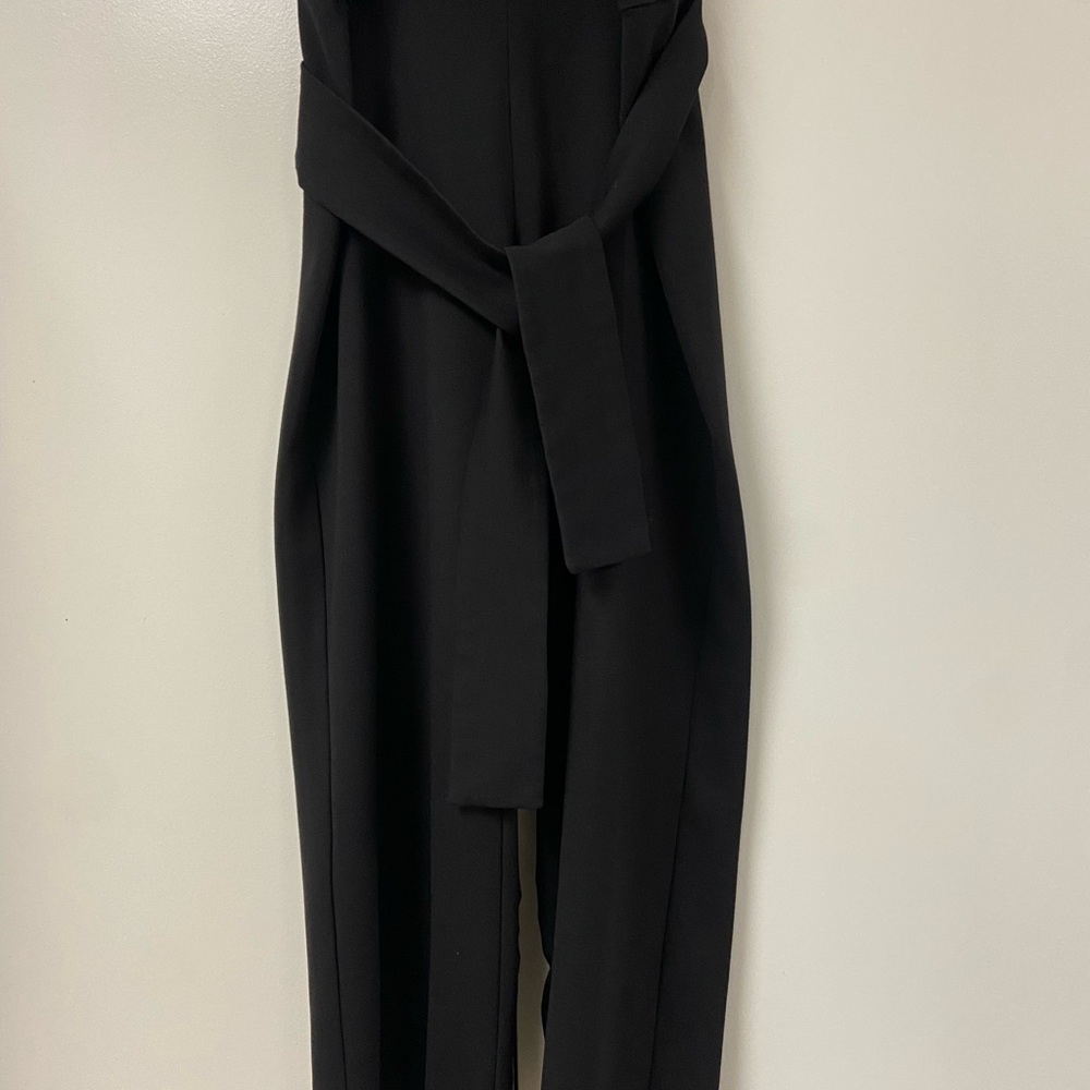 Neiman Marcus Classic Black Front-Tie Crop Pants